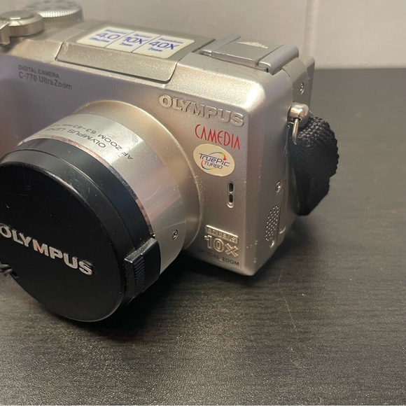 Olympus Camedia C-770 Ultra Zoom 4MP Digital Camera - W/ Battery, Strap & SD - Picture 7 of 14